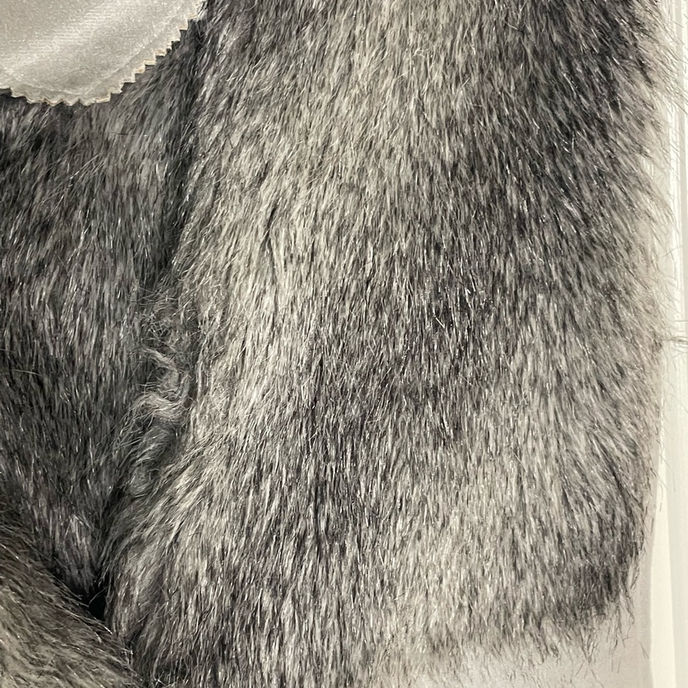 Ladies Cremeux Suede and Fur Vest- Small - Picture 3 of 4